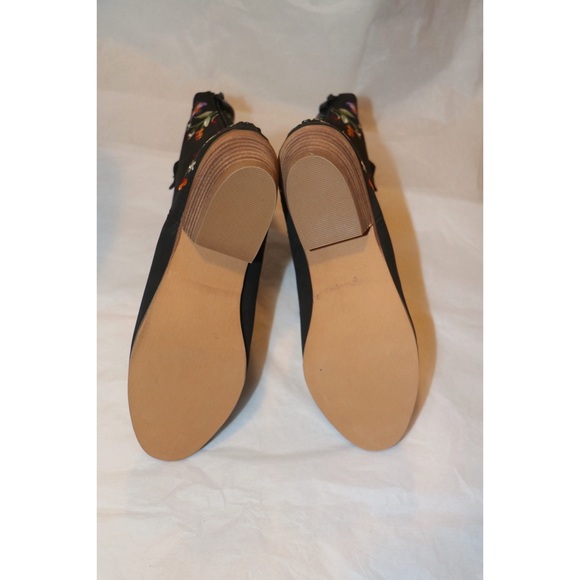 ComfortView Black Floral Print Western Boots - Picture 13 of 14